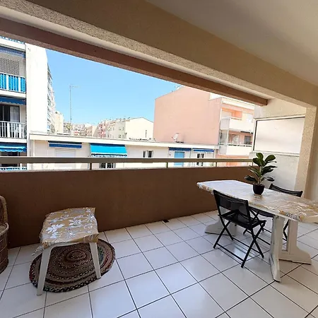 Les Flots Apartament